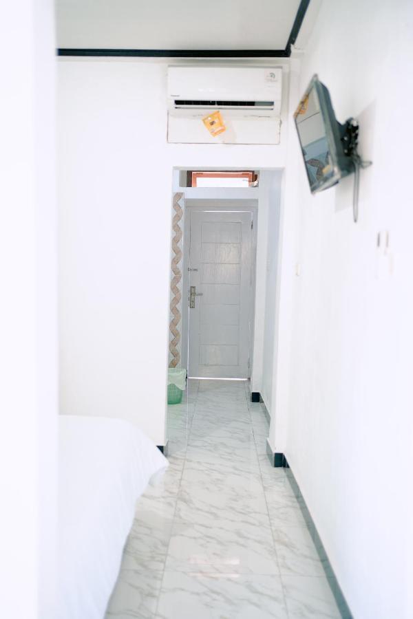 Getrudis Guesthouse 纳闽巴霍 外观 照片