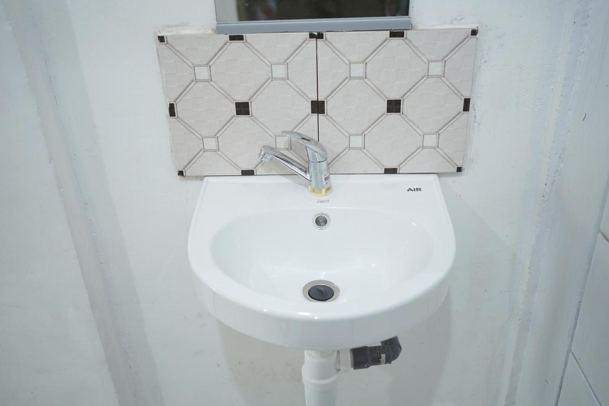 Getrudis Guesthouse 纳闽巴霍 外观 照片